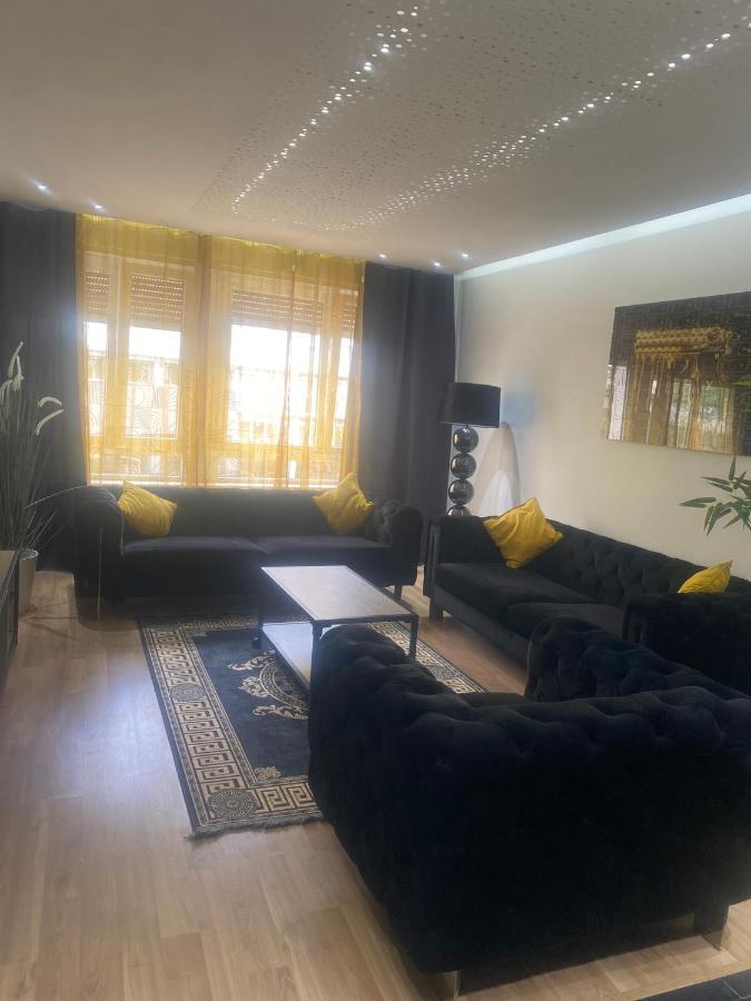 Charme Et Confort Mulhouse Exterior photo